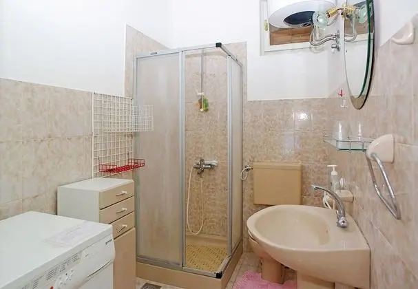 Apart Daire (Velo -  10 m from sea - A2 Ana(4+2))