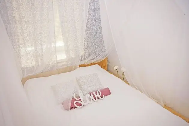 Economy Tek Büyük Yataklı Oda