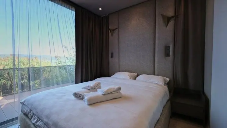Luxury Suite, Göl Manzaralı, Isıtmalı Özel Havuzlu