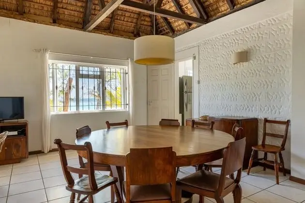 Traditional Villa, 3 Yatak Odası, Okyanus Manzaralı, Denize Sıfır
