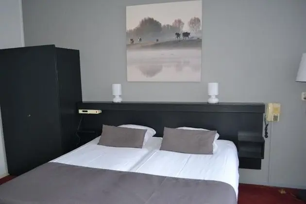 Standard Tek Büyük veya İki Ayrı Yataklı Oda