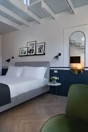 Dört Kişilik Oda, Teras