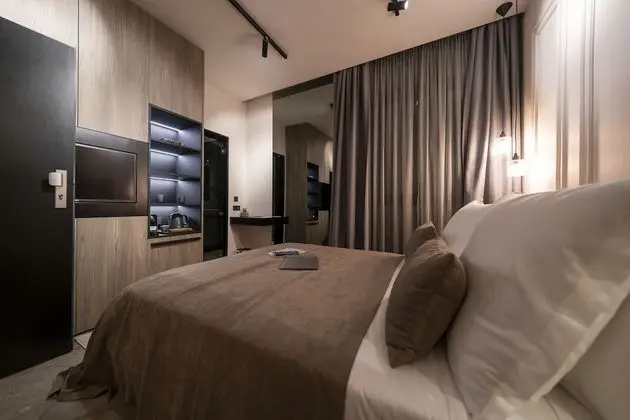 Deluxe Tek Büyük Yataklı Oda