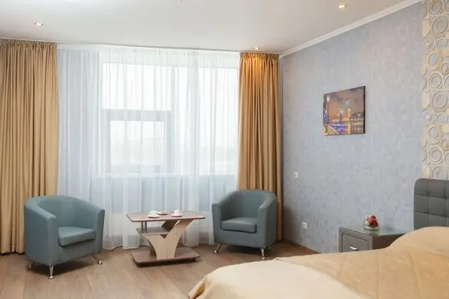 Deluxe Tek Büyük Yataklı Oda