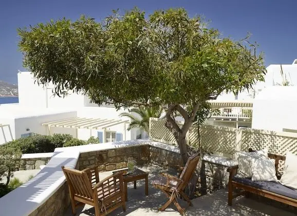 Vencia 3-Bedroom Villa