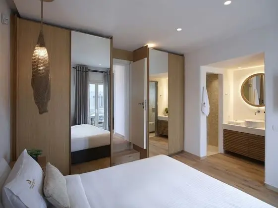 Vencia 3-Bedroom Villa