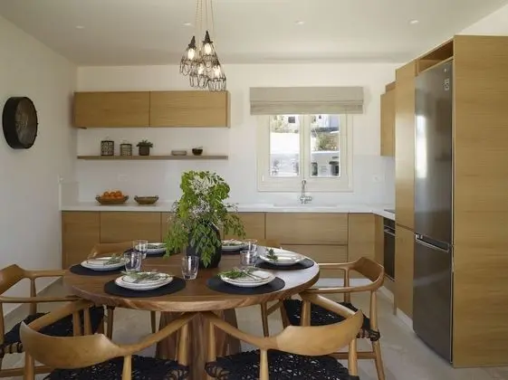 Vencia 3-Bedroom Villa