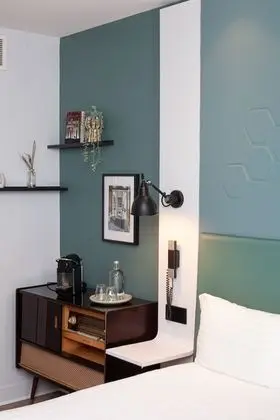 Classic Tek Büyük Yataklı Oda