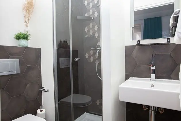 Classic Tek Büyük Yataklı Oda