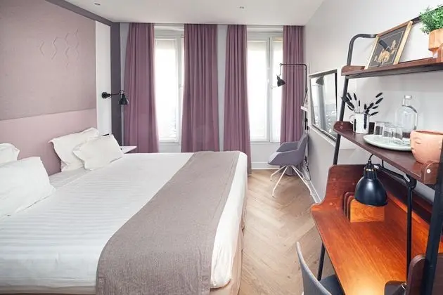 Superior Tek Büyük Yataklı Oda