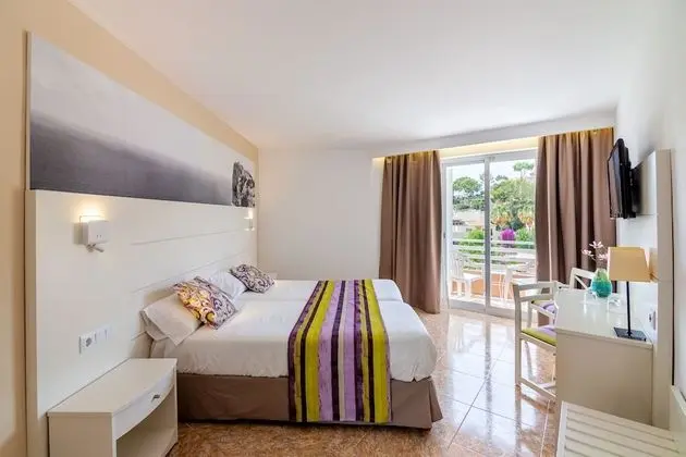 Tek Büyük Yataklı Oda, Balkon