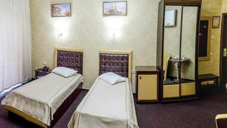 Junior İki Ayrı Yataklı Oda, 2 Tek Kişilik Yatak