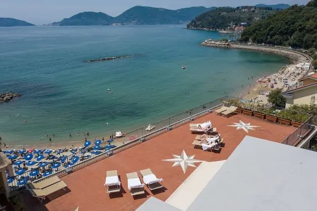 Tek Büyük Yataklı Oda, Deniz Manzaralı