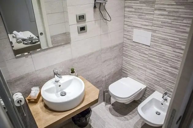 Oda, Özel Banyo (Mappamondo)