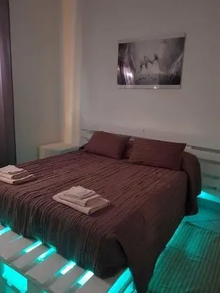 Basic Tek Büyük Yataklı Oda, Ortak Banyo