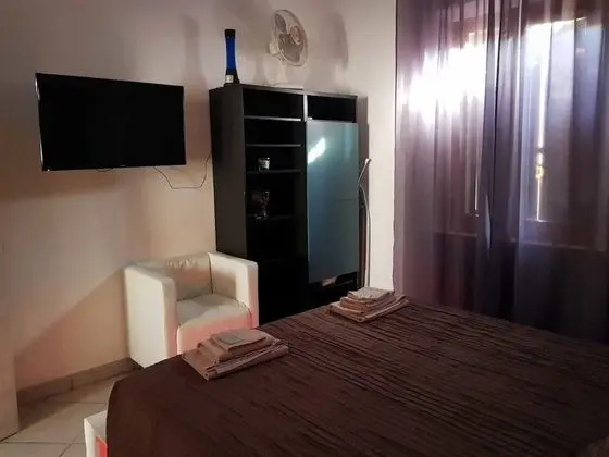 Basic Tek Büyük Yataklı Oda, Ortak Banyo