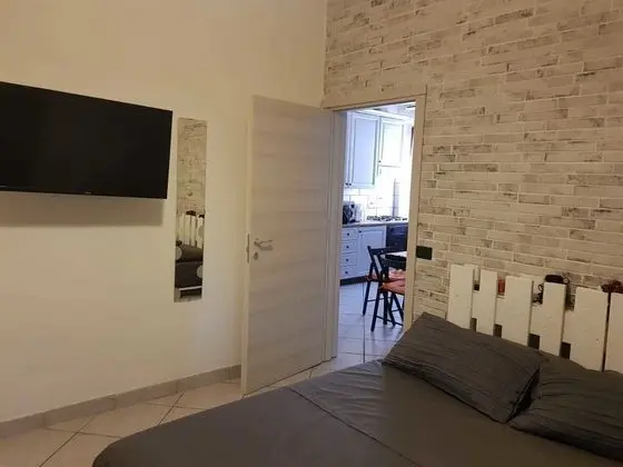 Basic Tek Büyük Yataklı Oda, Ortak Banyo