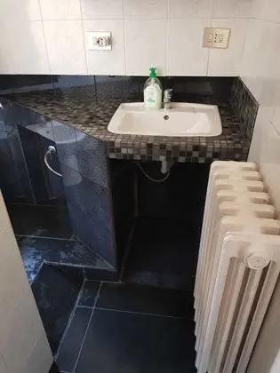 Basic Tek Büyük Yataklı Oda, Ortak Banyo