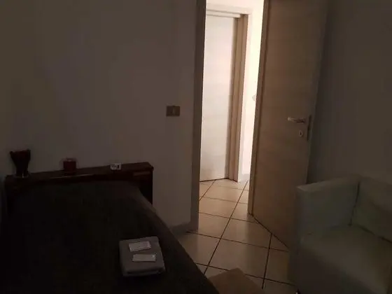 Tek Kişilik Oda, Ortak Banyo