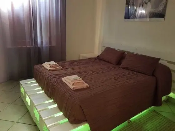 Tek Kişilik Oda, Ortak Banyo