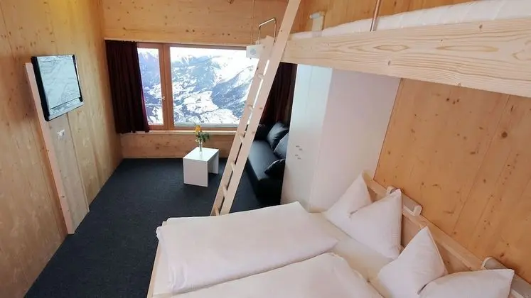 Standard Tek Büyük Yataklı Oda, Manzaralı