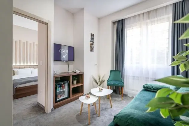 One Bedroom Suite