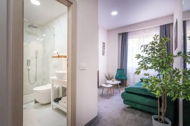 One Bedroom Suite