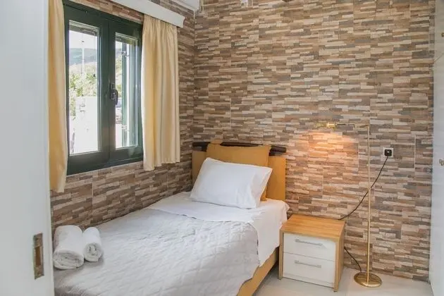 Villa, Bahçe Manzaralı