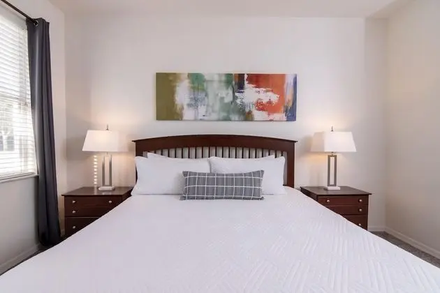 Ev (Venetian Bay Community, pools, spa, b)