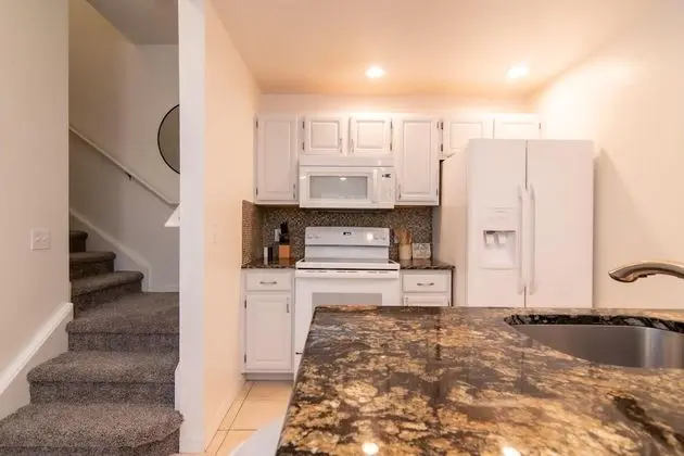 Ev (Venetian Bay Community, pools, spa, b)