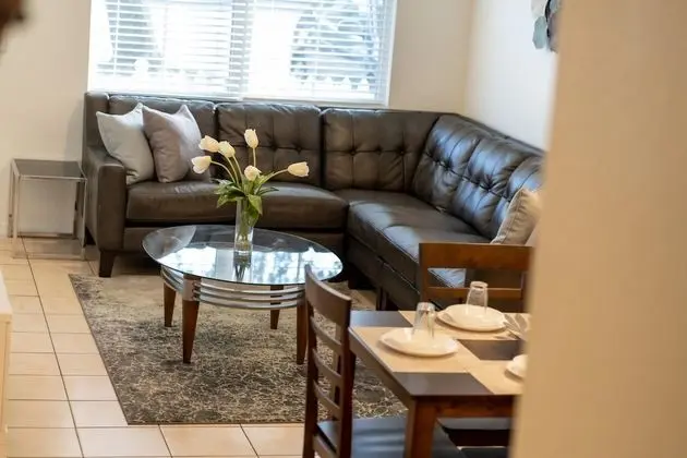 Ev (Venetian Bay Community, pools, spa, b)