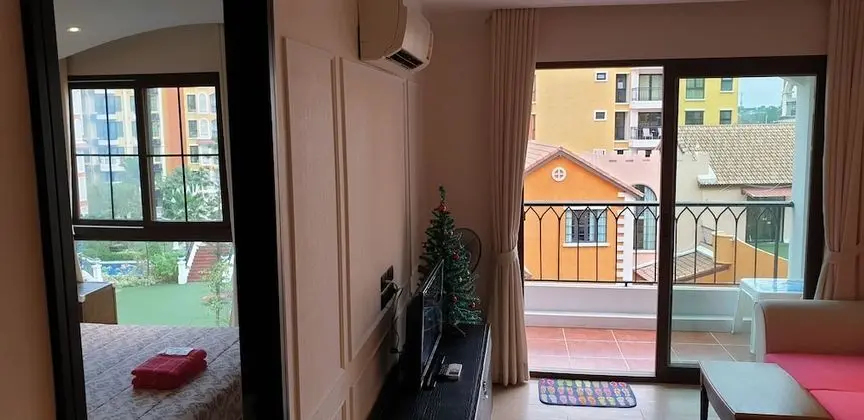 One Bedroom with Pool View