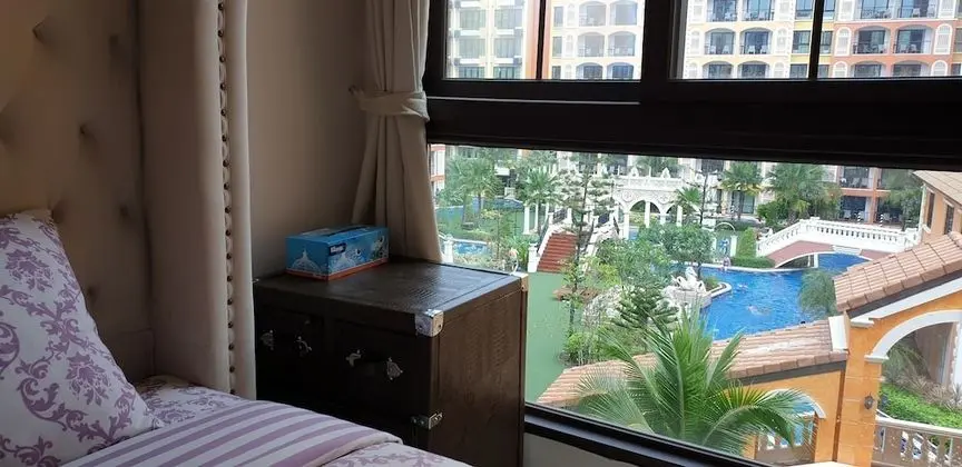 One Bedroom with Pool View