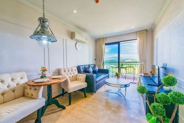 Deluxe Çatı Katı Süiti (Penthouse), Nehir Manzaralı
