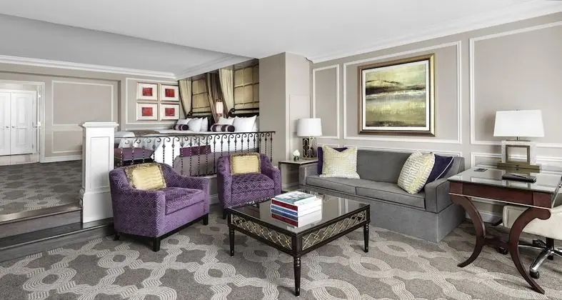 Prestige Club Lounge Luxury Two Queen Suite