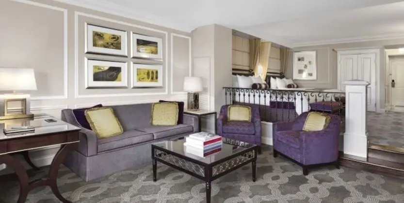 Prestige Club Lounge Luxury Two Queen Suite