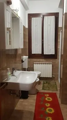 Dört Kişilik Oda, Veranda