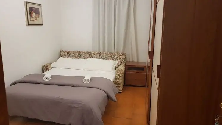 Üç Kişilik Oda, Bahçe Manzaralı