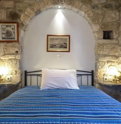 Stüdyo (1 Adult)