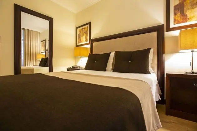 Tek Büyük veya İki Ayrı Yataklı Oda