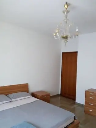 Tek Büyük Yataklı Oda (3 people)