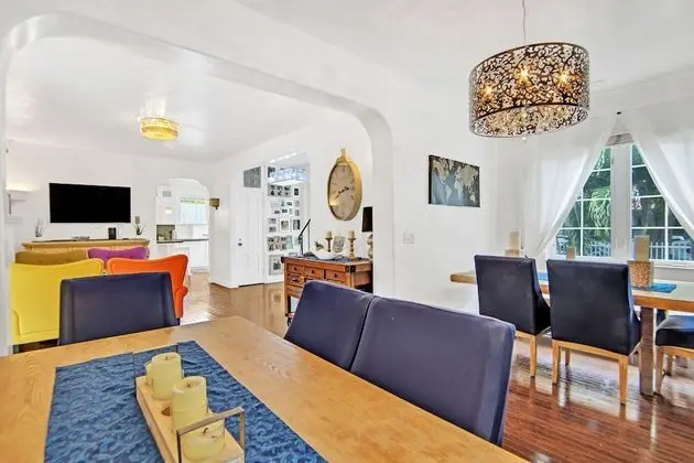 Honeymoon Süit, 2 Büyük (Queen) Boy Yatak, Sigara İçilmez, Avlu Manzaralı