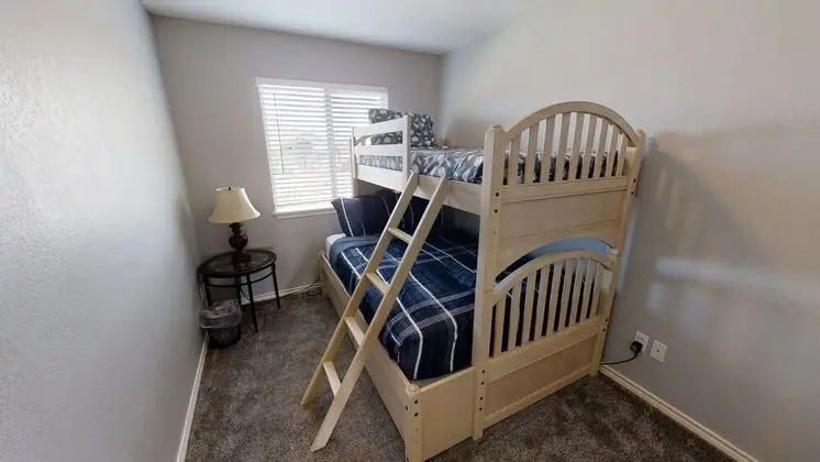 Ev, Birden Çok Yatak, Balkon