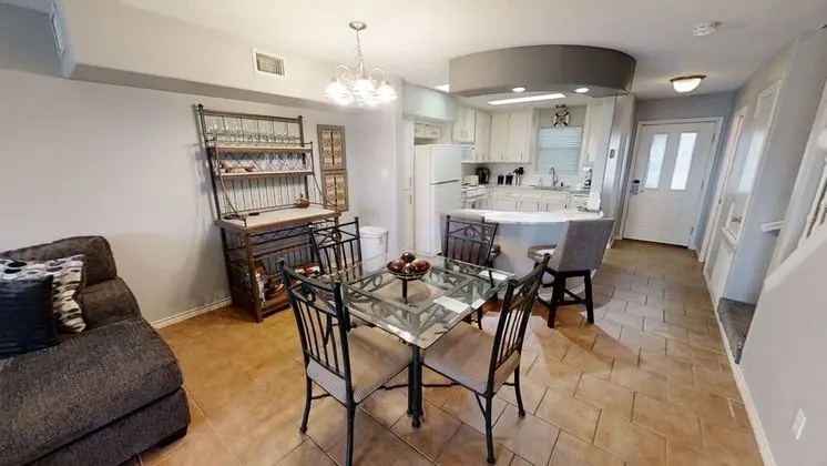 Ev, Birden Çok Yatak, Balkon