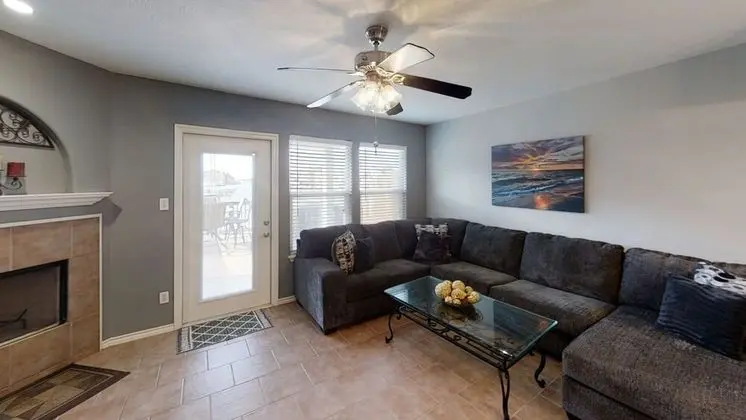 Ev, Birden Çok Yatak, Balkon