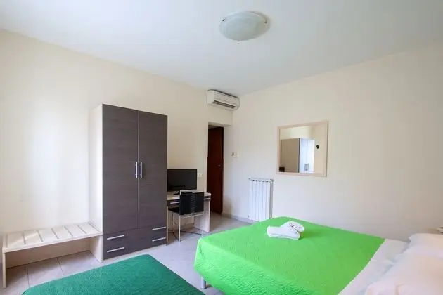 Tek Büyük veya İki Ayrı Yataklı Oda