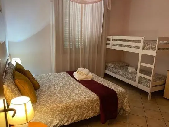 Dört Kişilik Oda