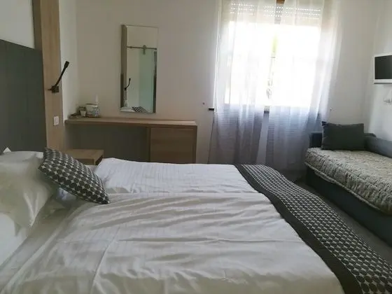 Classic Üç Kişilik Oda