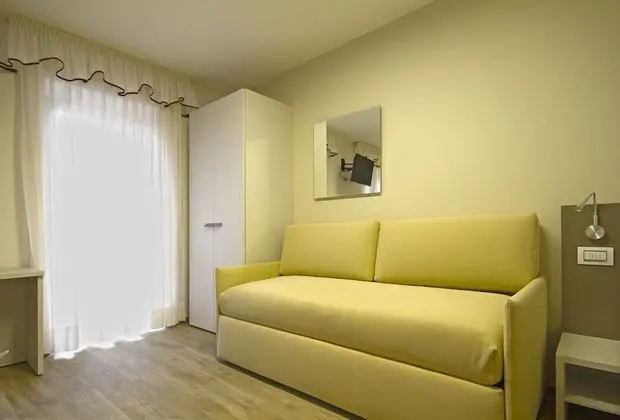 Standard Tek Büyük veya İki Ayrı Yataklı Oda, Dağ Manzaralı