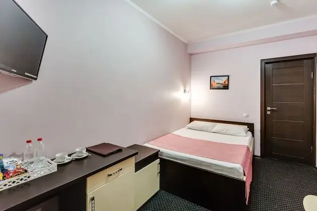 Basic Tek Büyük Yataklı Oda, Penceresiz